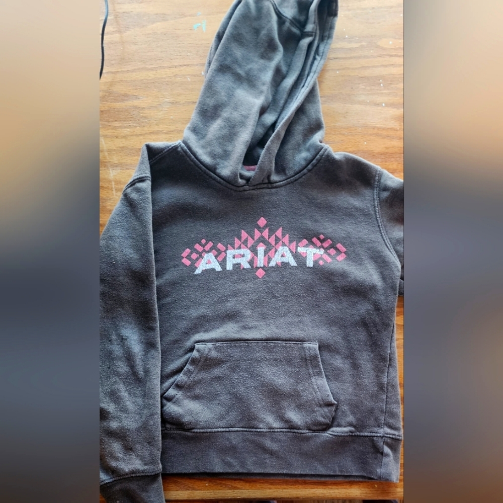 Girls Ariat hoodie